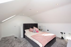 Loft Room- click for photo gallery